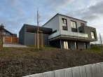 2 - Hochwertiges Anwesen mit moderner Ausstattung und eigener Reitanlage