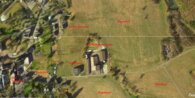 Luftbild markiert und verpixelt - Landwirtschaftliches Anwesen mit ca. 81,5 ha Land und diversen Gebäuden/Optionen
