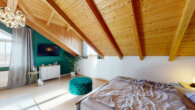 Schlafzimmer (3) - Gepflegtes Reiteranwesen mit schönem Wohnhaus und ca. 5,4 Hektar Grund in toller Lage