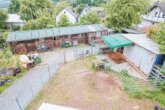 Bild - Einfamilienhaus mit Stallungen, Paddock und Weidefläche