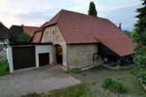 Bild - Reiterhof mit großzügigem Wohnhaus im Weserbergland