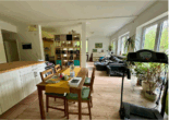 Bild - Idyllischer Pferdehof mit Wohnhaus