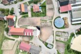 Bild - Exklusive Reitanlage im Großraum Nürnberg – 27 Hektar, 3 Wohnhäuser Aufteilung in 2 Reitanlagen + separater Verkauf möglich