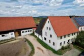 Bild - Exklusive Reitanlage im Großraum Nürnberg – 27 Hektar, 3 Wohnhäuser Aufteilung in 2 Reitanlagen + separater Verkauf möglich