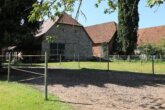 Bild - Reiterhof mit großzügigem Wohnhaus im Weserbergland